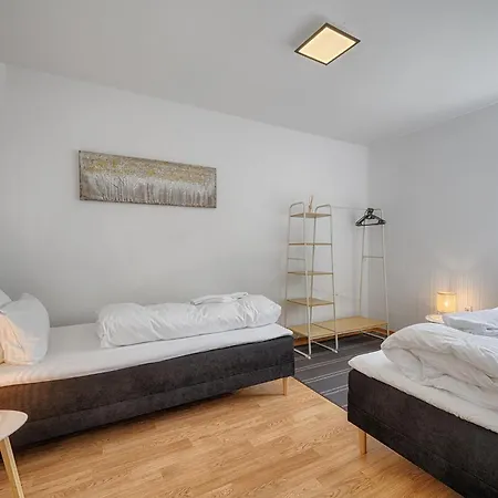 Select-home 3 - Netflix - Parkplatz - Business *