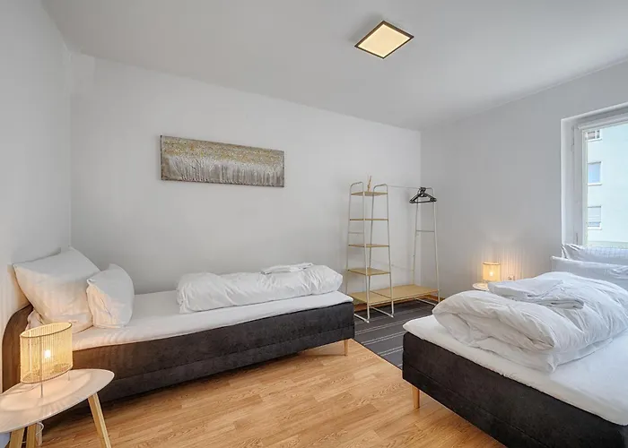 Select-home 3 - Netflix - Parkplatz - Business *
