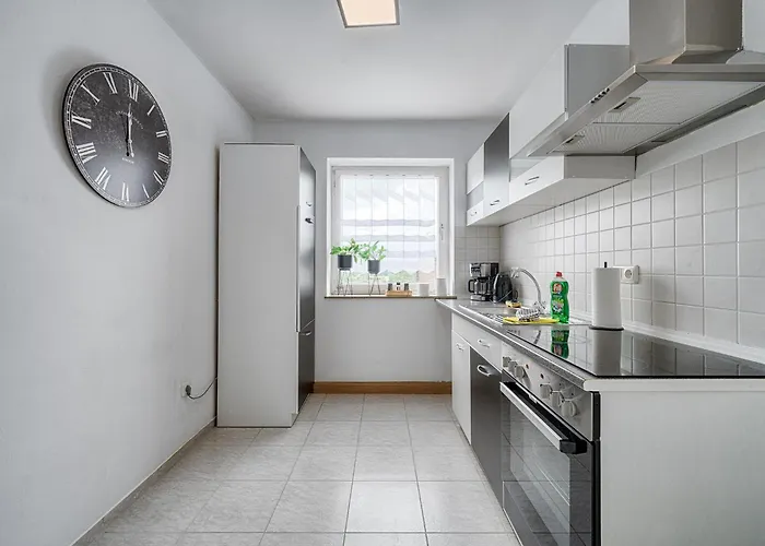 Select-home 3 - Netflix - Parkplatz - Business