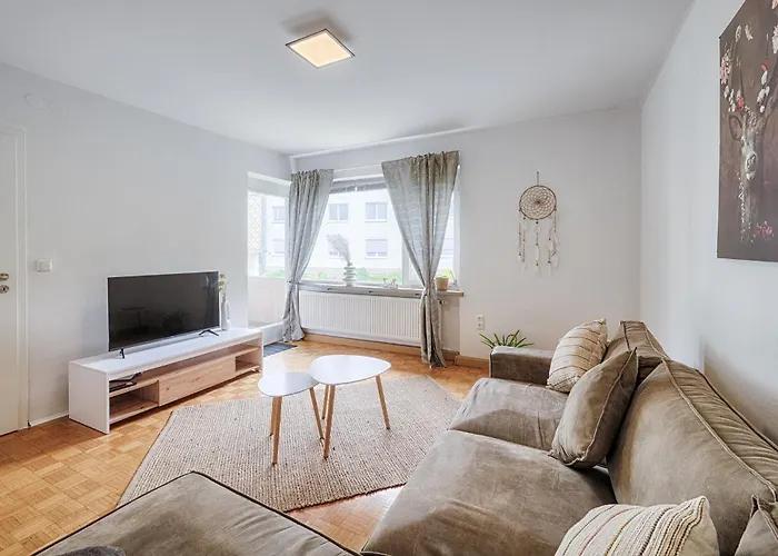 Select-home 3 - Netflix - Parkplatz - Business *